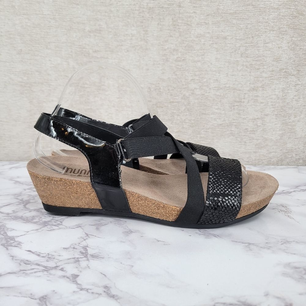 Munro Lido Women's Black Strappy Snake Print Sandal